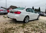 BMW 320i PACK M