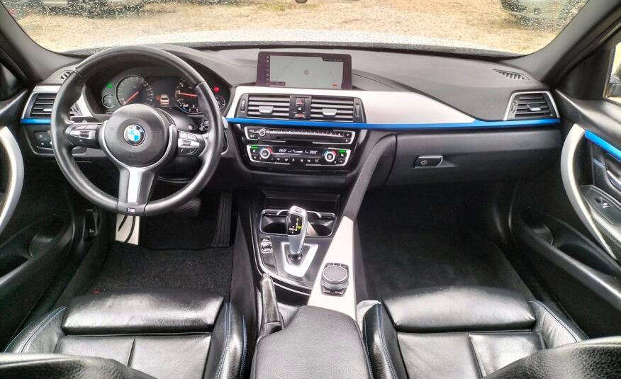 BMW 320i PACK M