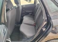 VOLKSWAGEN Polo Life 1.1 i