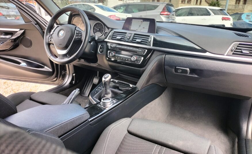 BMW 318 D Sport