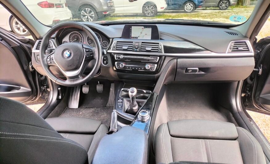 BMW 318 D Sport