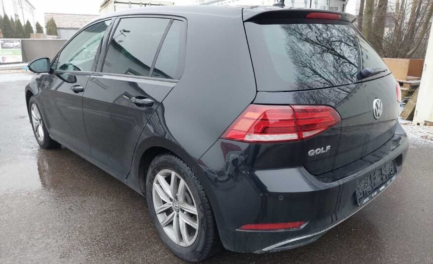 VOLKSWAGEN Golf 2.0 TDI