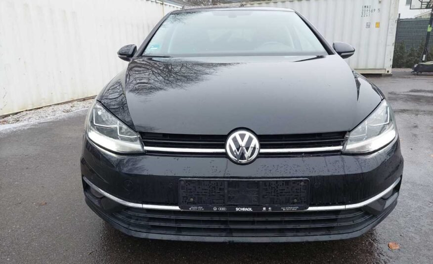 VOLKSWAGEN Golf 2.0 TDI