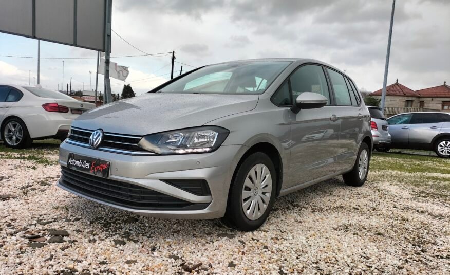 VOLKSWAGEN Golf 1.6 TDI Sportsvan