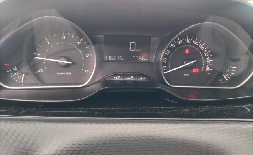 PEUGEOT 2008 1.6 HDI Alluee