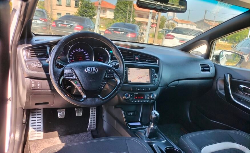 KIA ceed 1.6 CRDI GT Line