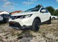 NISSAN Qashqai 1.6 DCI Black Edition
