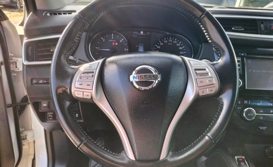 NISSAN Qashqai 1.6 DCI Black Edition