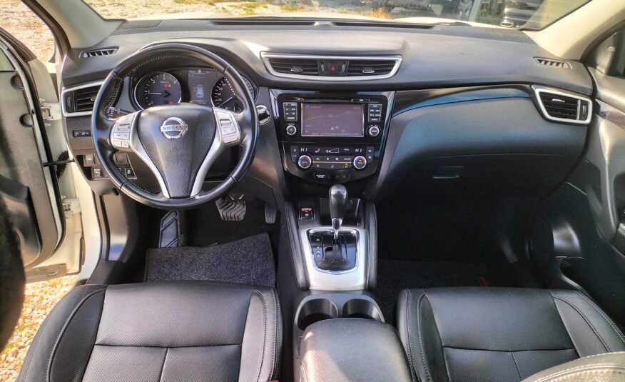 NISSAN Qashqai 1.6 DCI Black Edition
