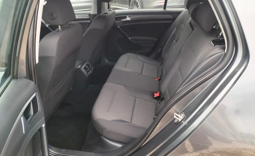 VOLKSWAGEN Golf 2.0 TDI