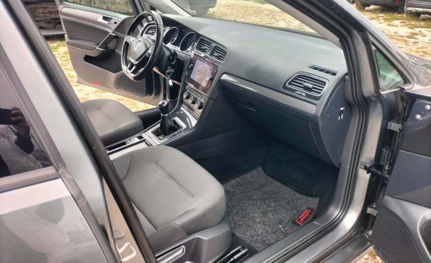 VOLKSWAGEN Golf 2.0 TDI