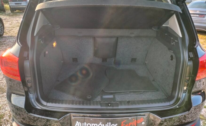 VOLKSWAGEN Tiguan 2.0 TDI Sport