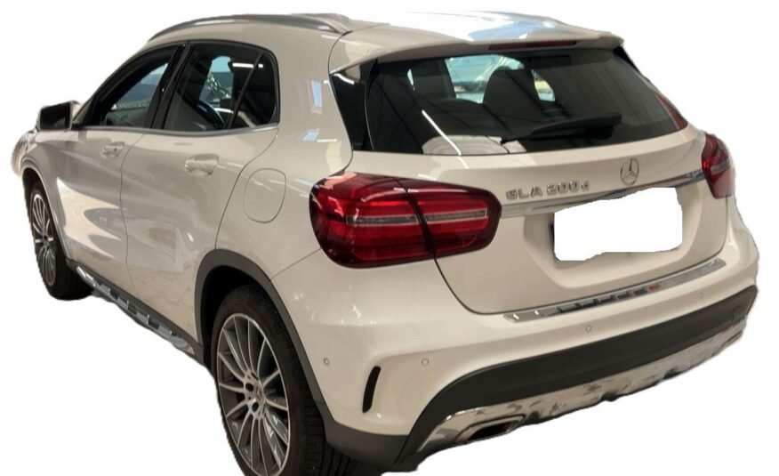 MERCEDES-BENZ GLA 200 CDI 2.2 CDI AMG