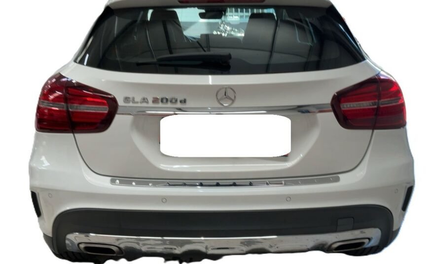 MERCEDES-BENZ GLA 200 CDI 2.2 CDI AMG