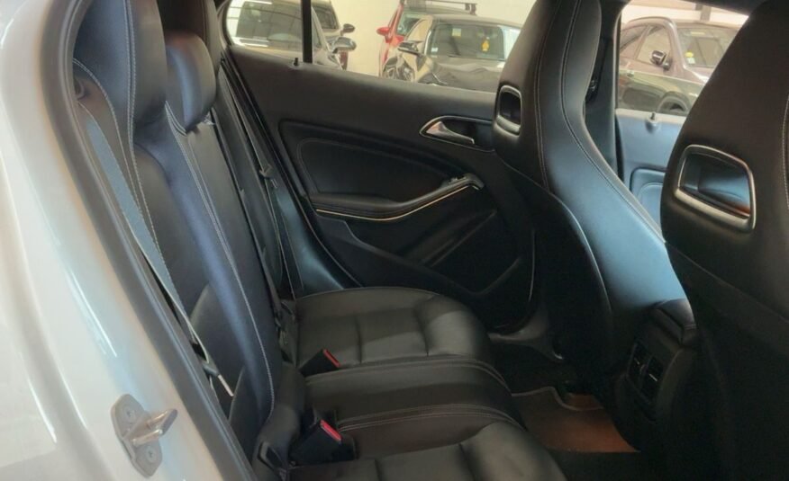 MERCEDES-BENZ GLA 200 CDI 2.2 CDI AMG