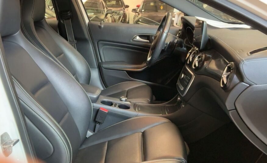 MERCEDES-BENZ GLA 200 CDI 2.2 CDI AMG