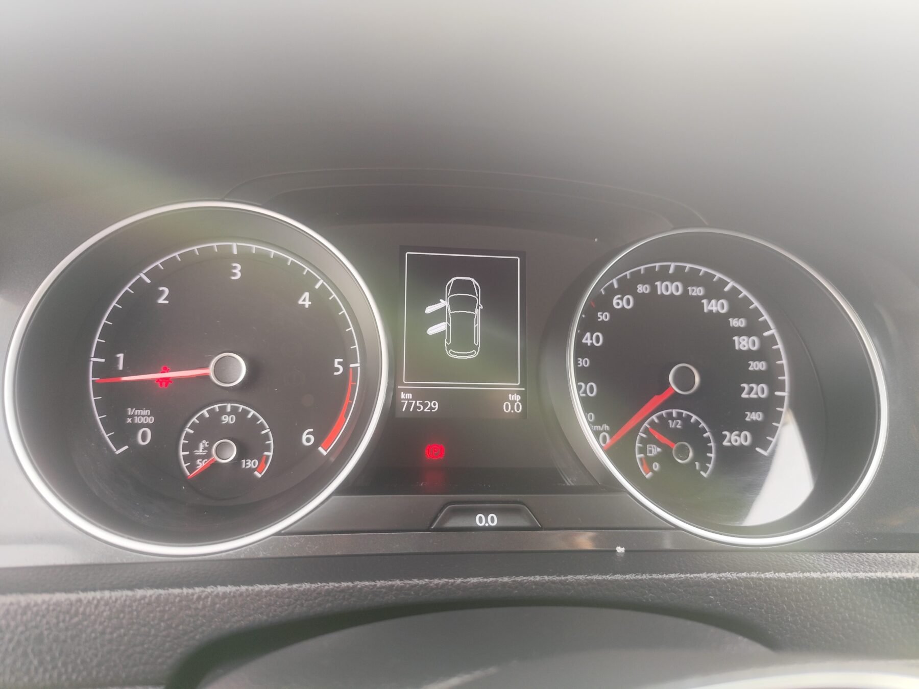 VOLKSWAGEN GOLF 1.6 TDI 