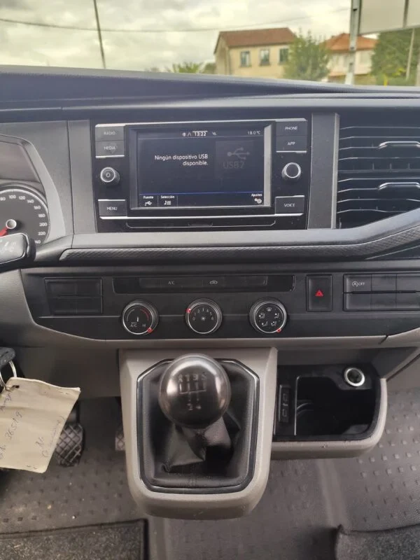 VOLKSWAGEN TRANSPORTER 2.0 TDI