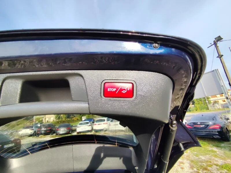 MERCEDES-BENZ GLA 200 CDI SENSATION