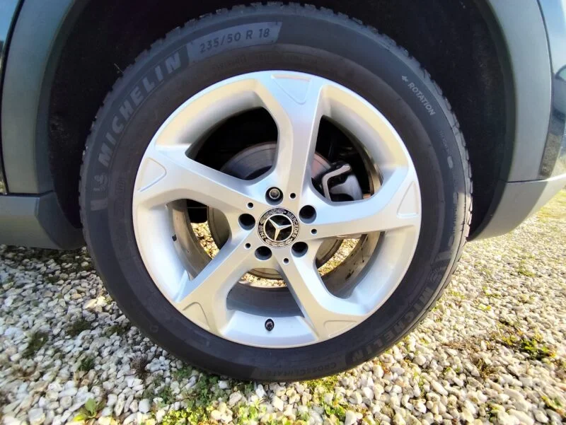 MERCEDES-BENZ GLA 200 CDI SENSATION