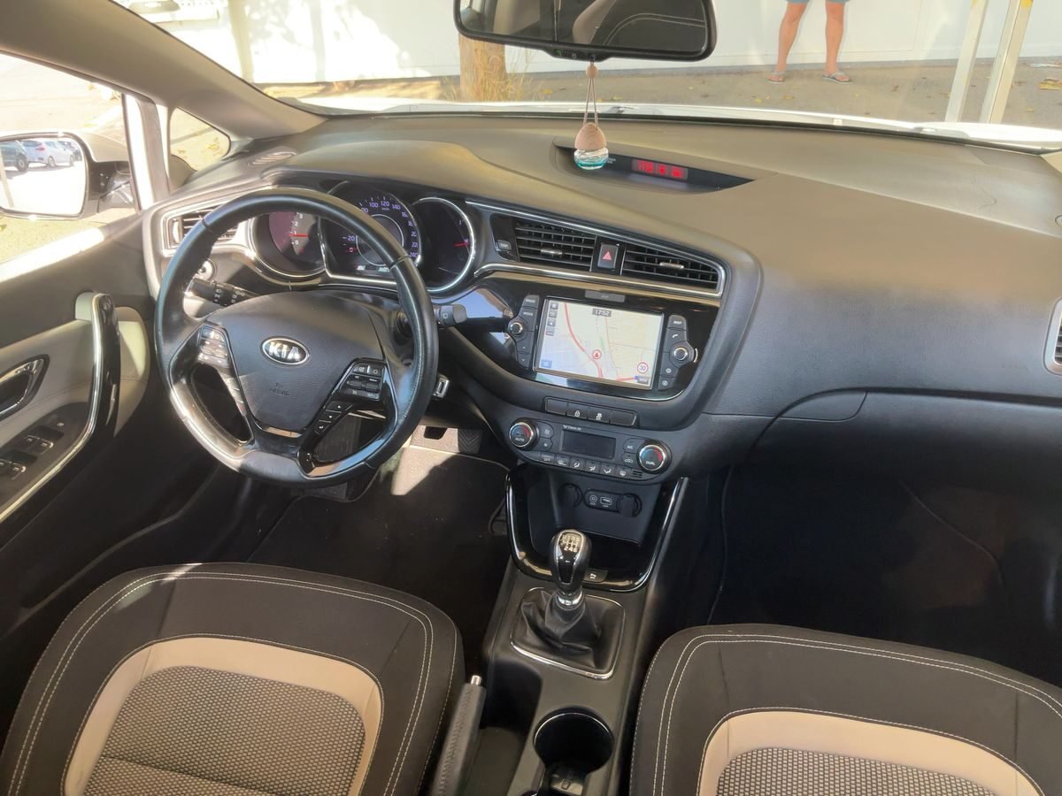 KIA CEED 1.6 CRDI Drive