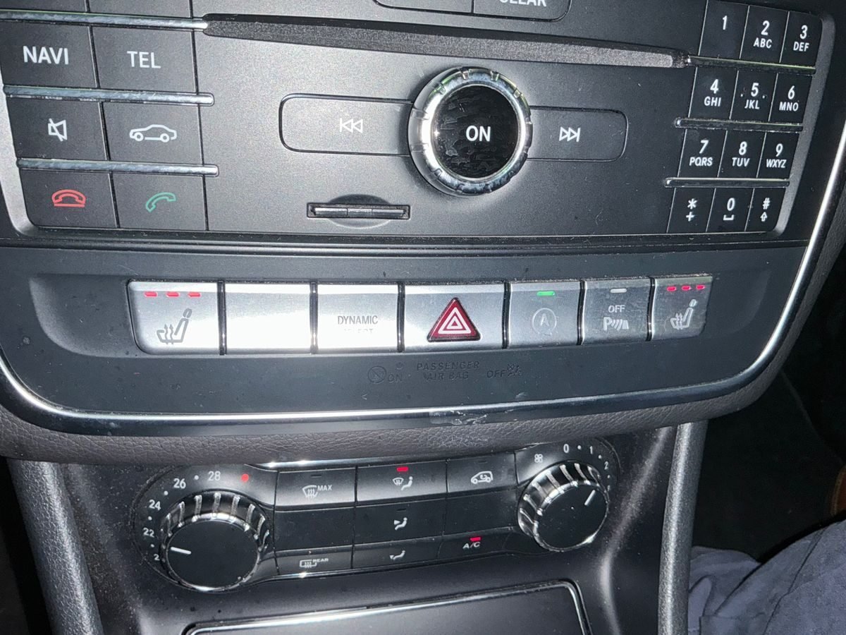 MERCEDES-BENZ CLA 200 CDI Shooting Brake AMG