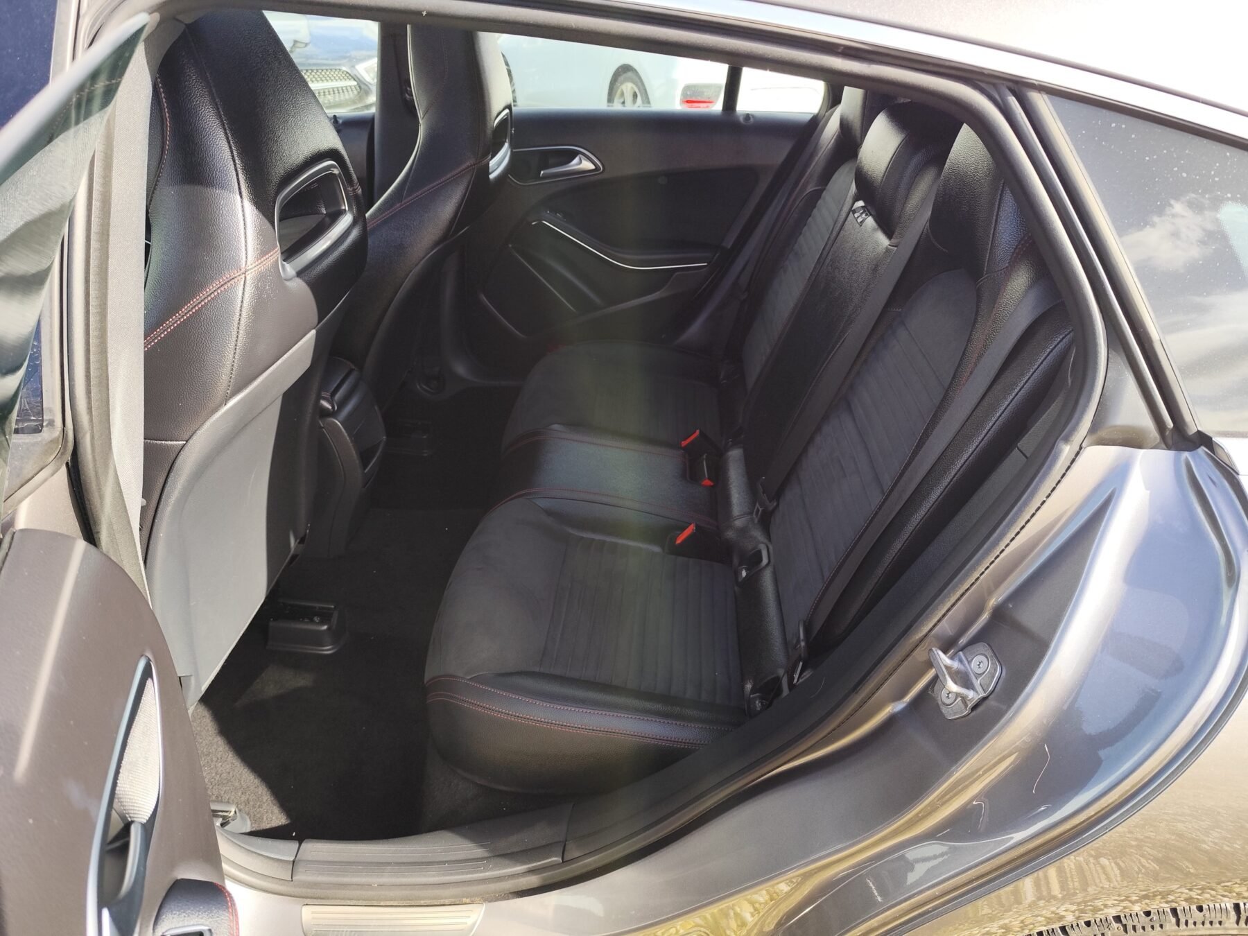 MERCEDES-BENZ CLA 200 CDI AMG