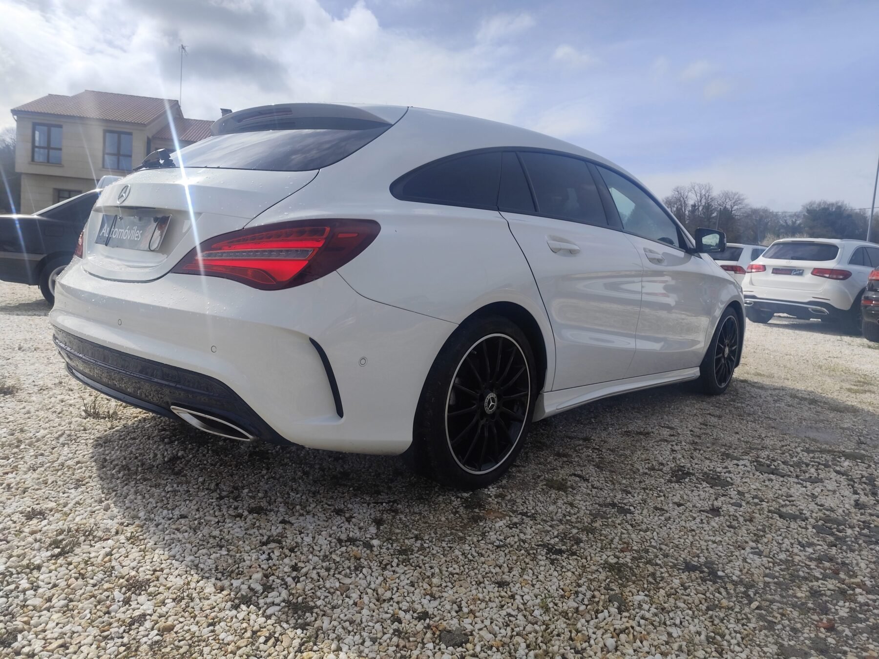 MERCEDES-BENZ CLA 220 CDI Shooting Brake AMG