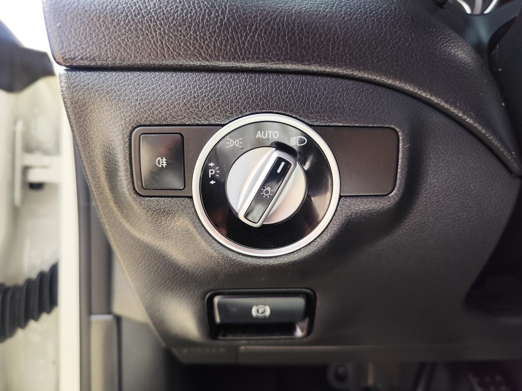 MERCEDES-BENZ CLA 220 CDI Shooting Brake AMG