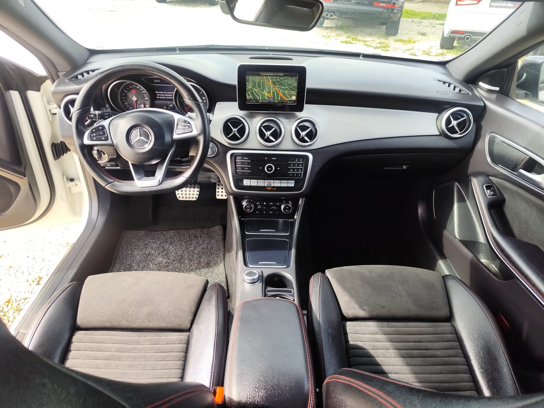 MERCEDES-BENZ CLA 220 CDI Shooting Brake AMG