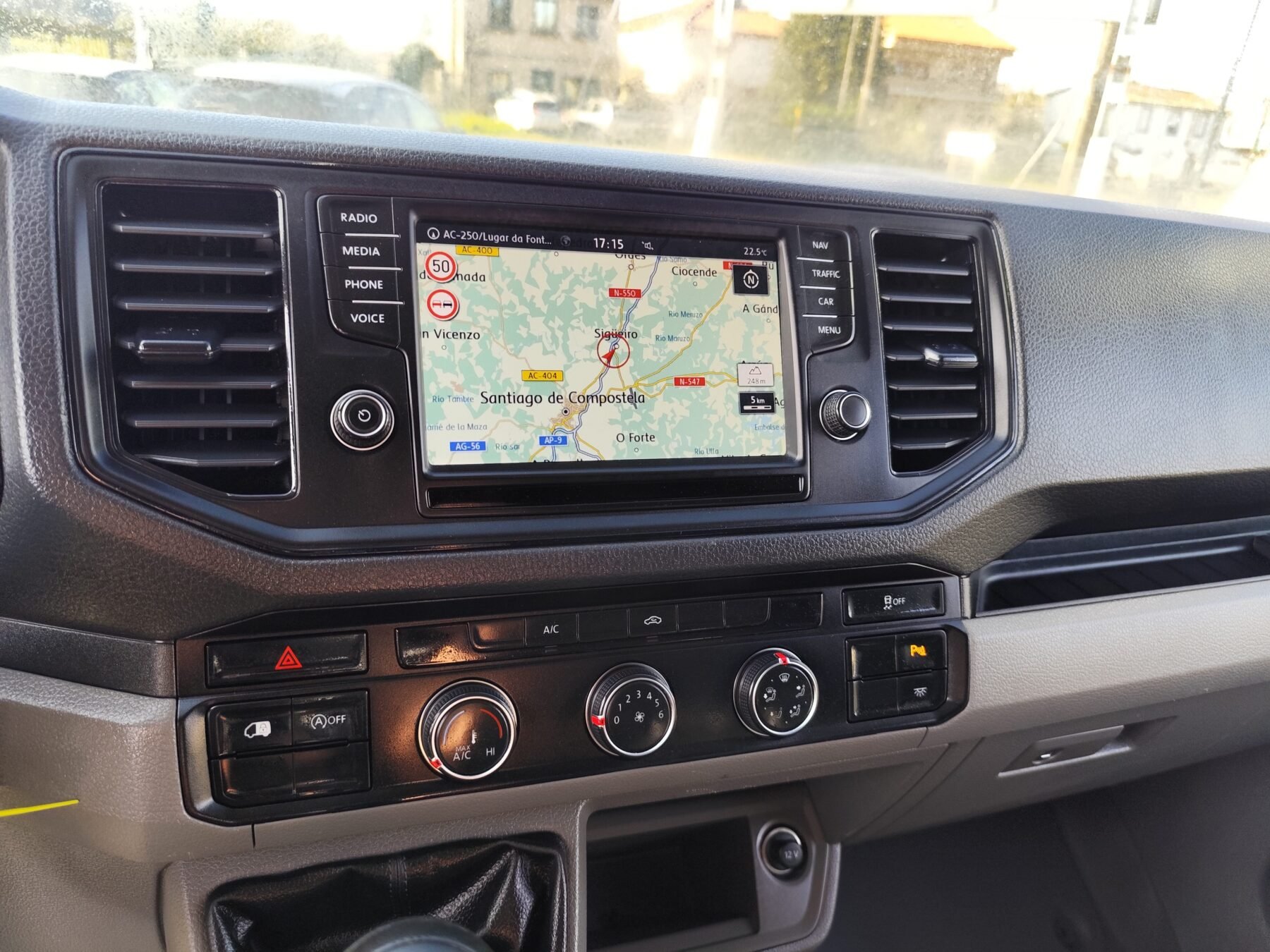 VOLKSWAGEN CRAFTER 2.0 TDI L3H3