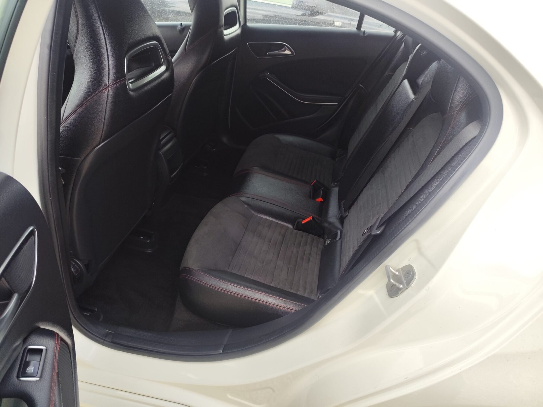 MERCECEDES CLASE A    200 CDI AMG