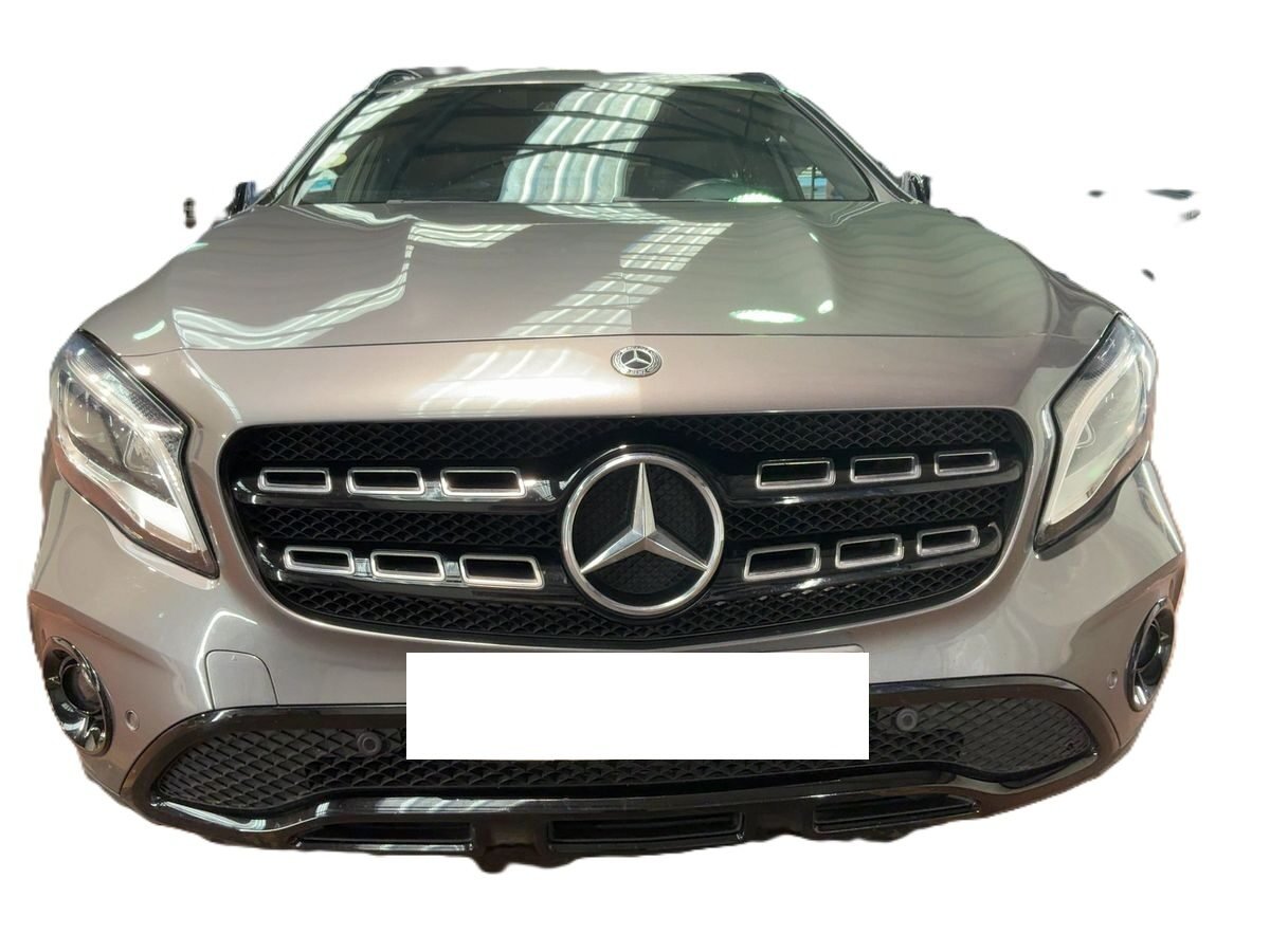 MERCEDES-BENZ GLA 200 CDI