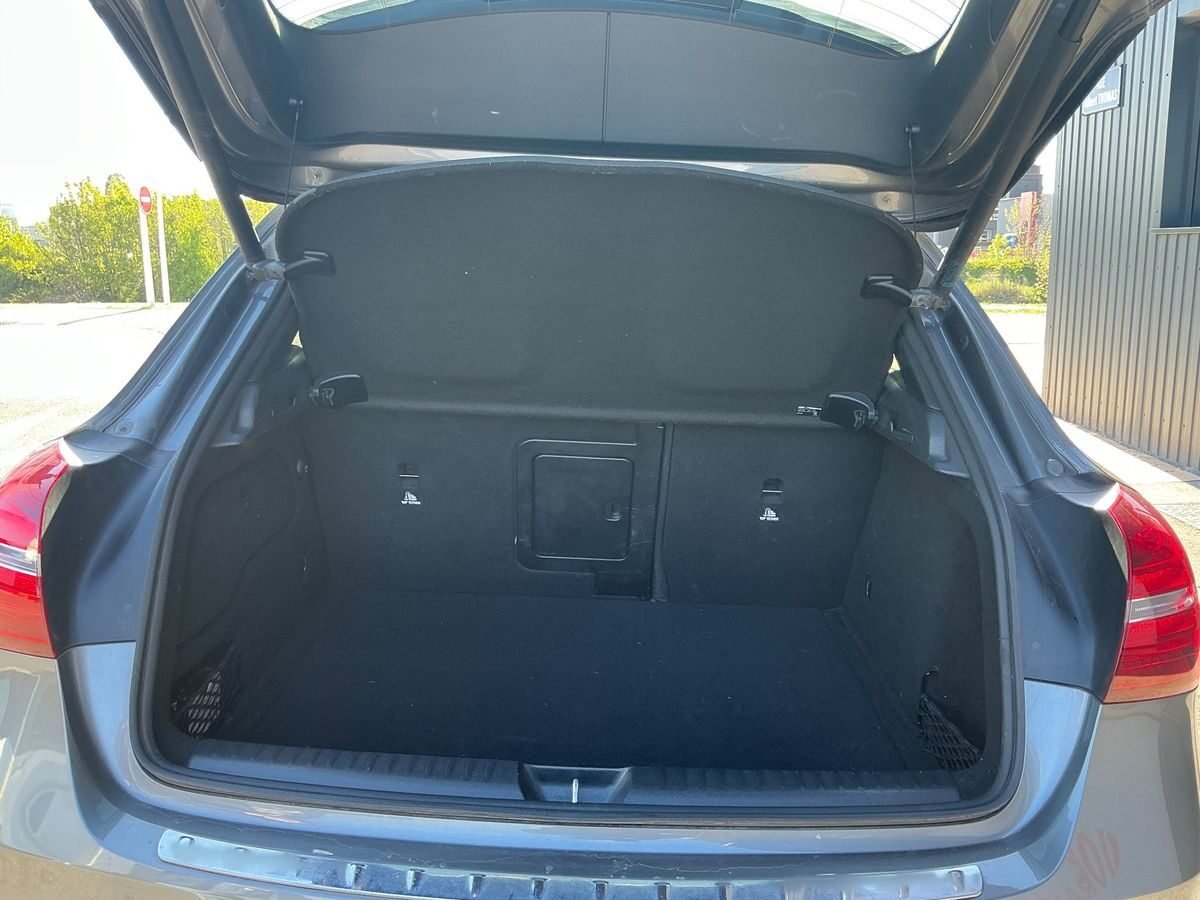 MERCEDES-BENZ GLA 200 CDI