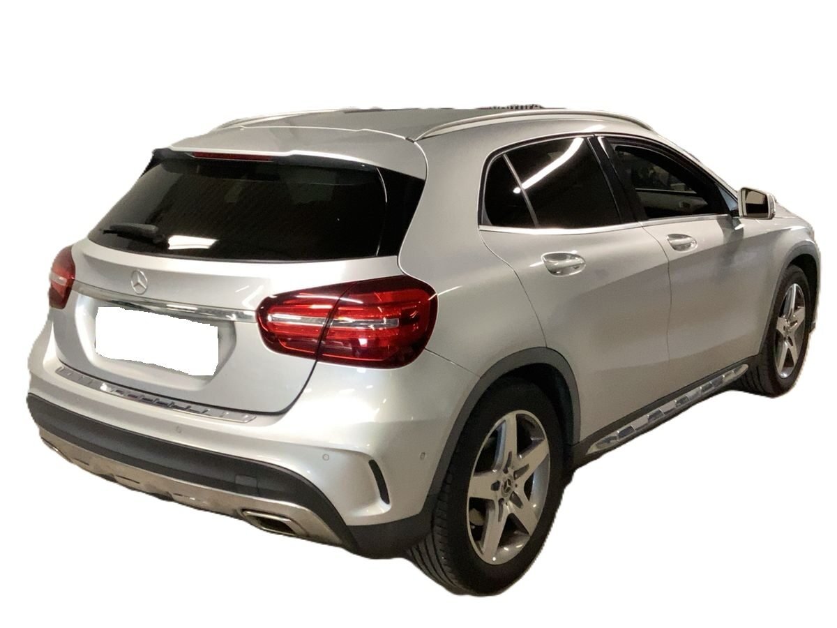 MERCEDES-BENZ GLA 200 CDI AMG