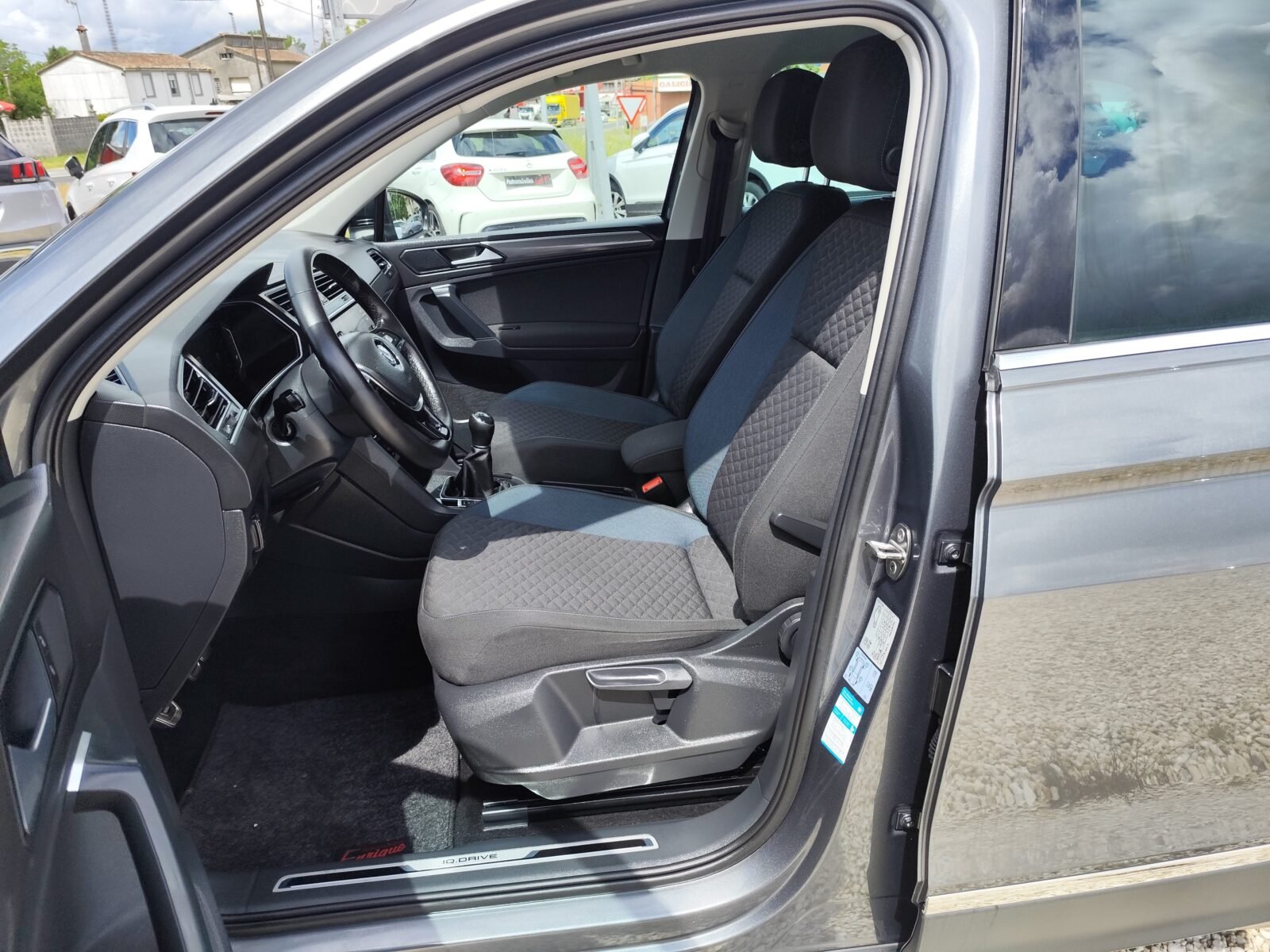 VOLKSWAGEN TIGUAN 2.0 TDI
