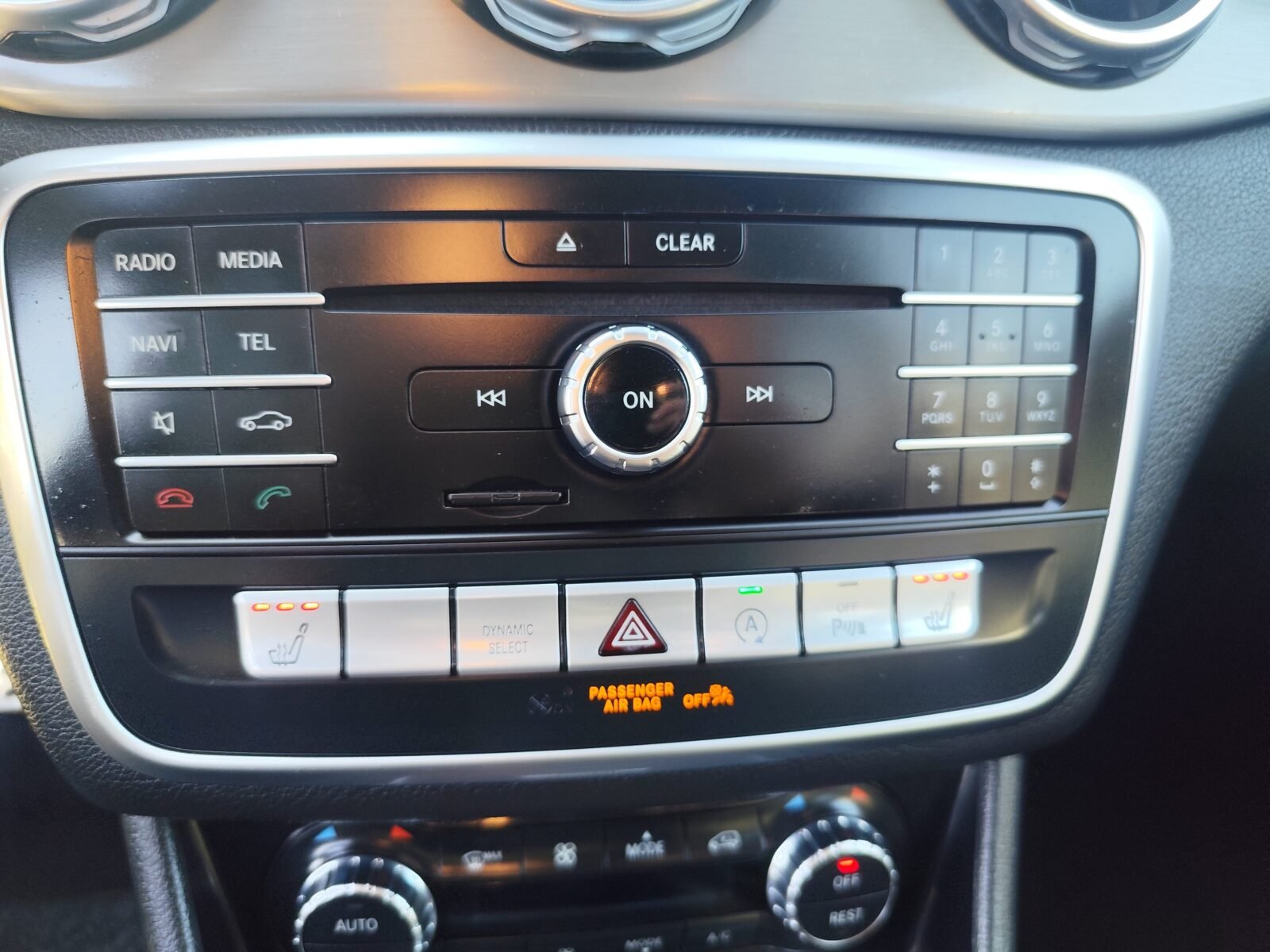 MERCEDES-BENZ GLA 200 CDI AMG