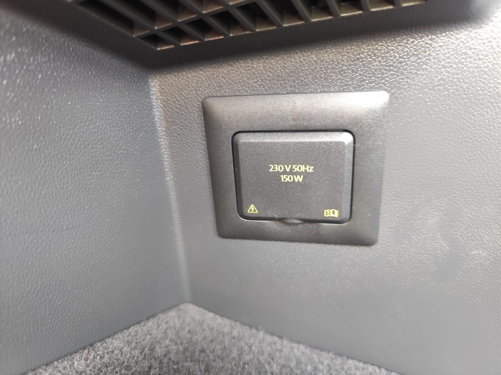 VOLKSWAGEN TIGUAN 2.0 TDI