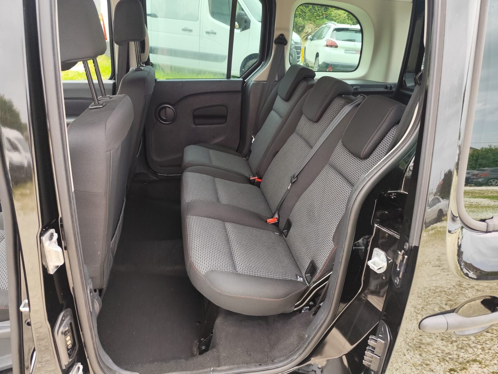 MERCEDES-BENZ Citan 111 CDI Lang Tourer Edition