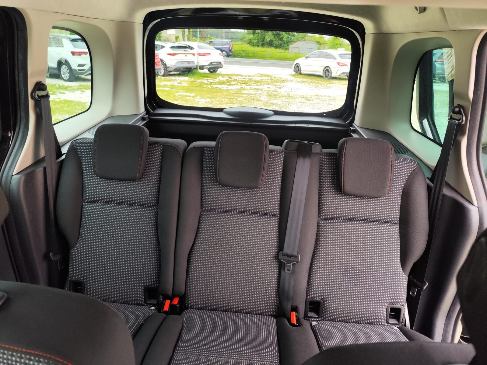 MERCEDES-BENZ Citan 111 CDI Lang Tourer Edition