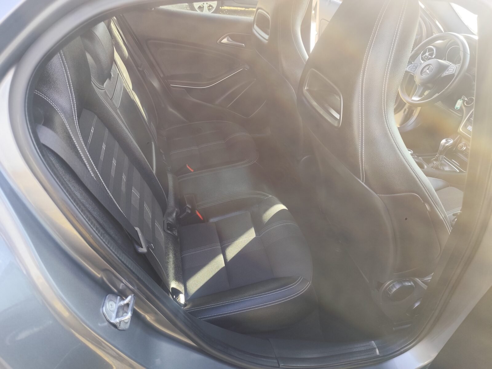 MERCEDES-BENZ GLA 200 CDI