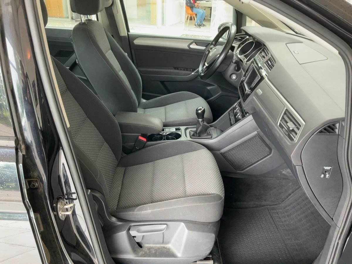 VOLKSWAGEN Touran 2.0 TDI