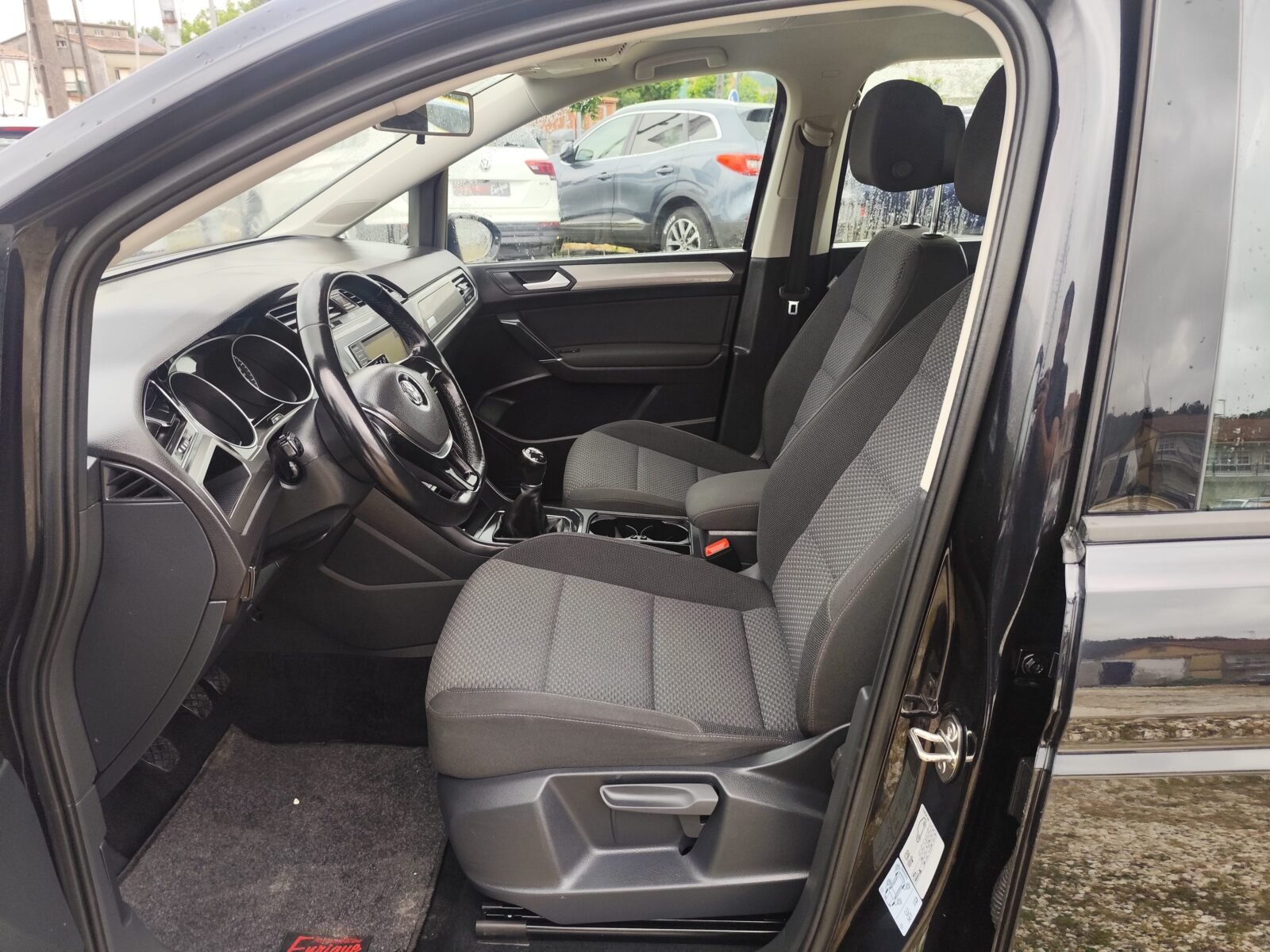 VOLKSWAGEN Touran 2.0 TDI
