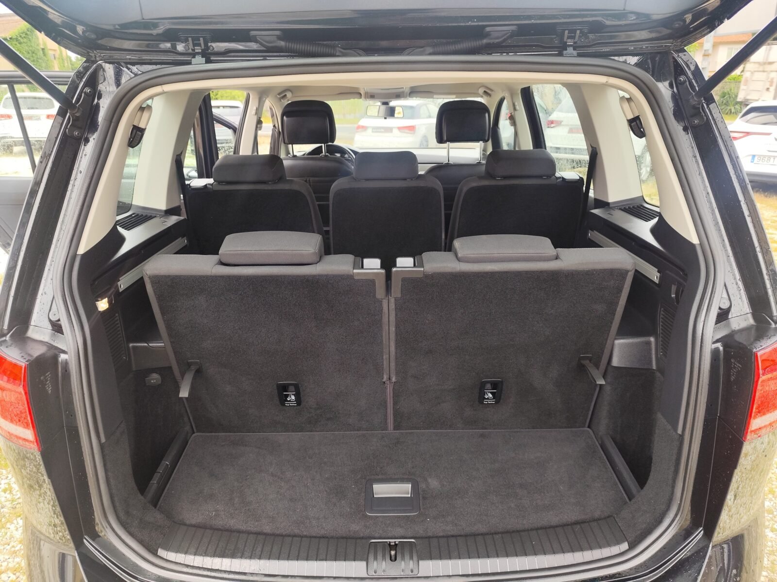 VOLKSWAGEN Touran 2.0 TDI