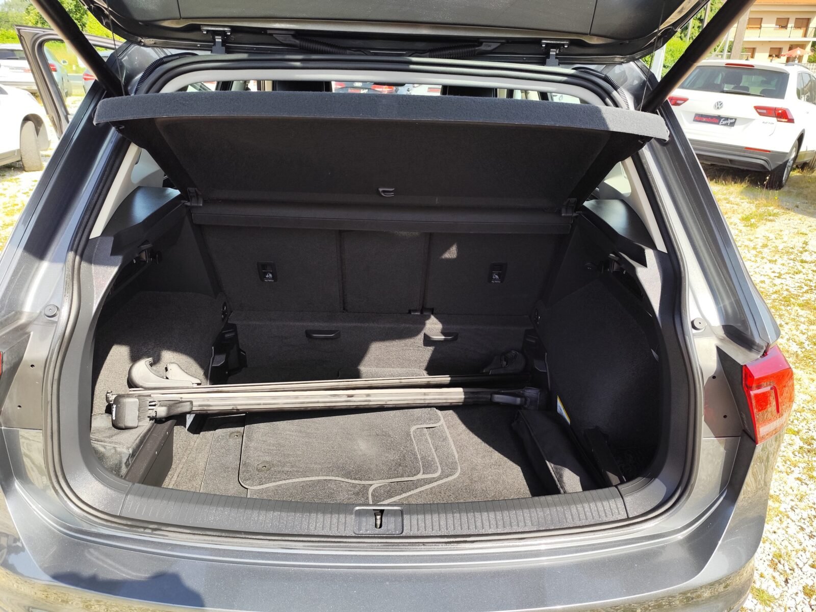 VOLKSWAGEN TIGUAN 2.0 TDI