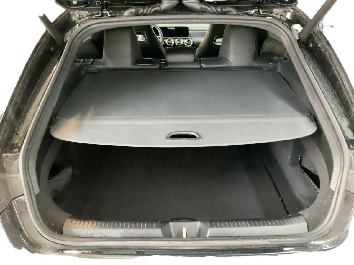 MERCEDES-BENZ CLA 220 CDI Shooting Brake AMG