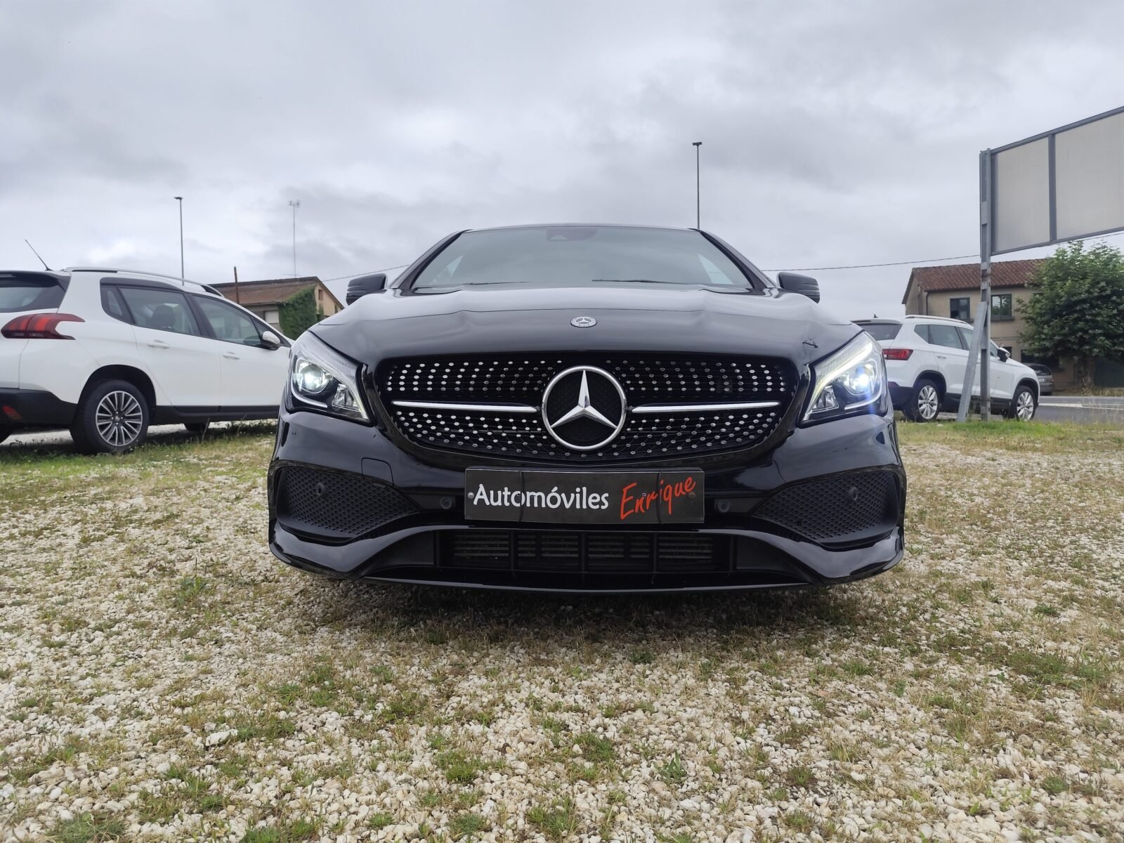 MERCEDES-BENZ CLA 220 CDI Shooting Brake AMG