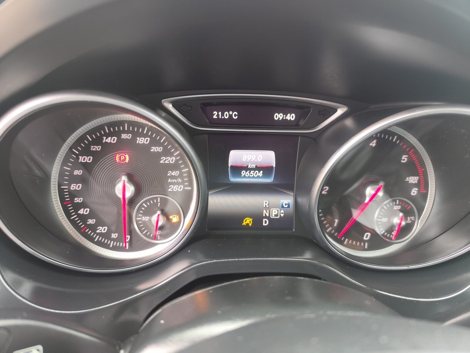 MERCEDES-BENZ CLA 220 CDI Shooting Brake AMG