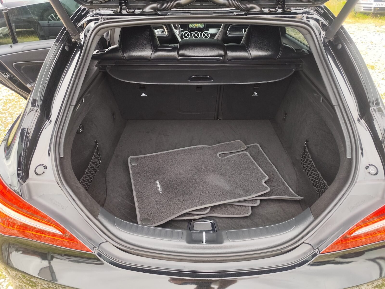 MERCEDES-BENZ CLA 220 CDI Shooting Brake AMG