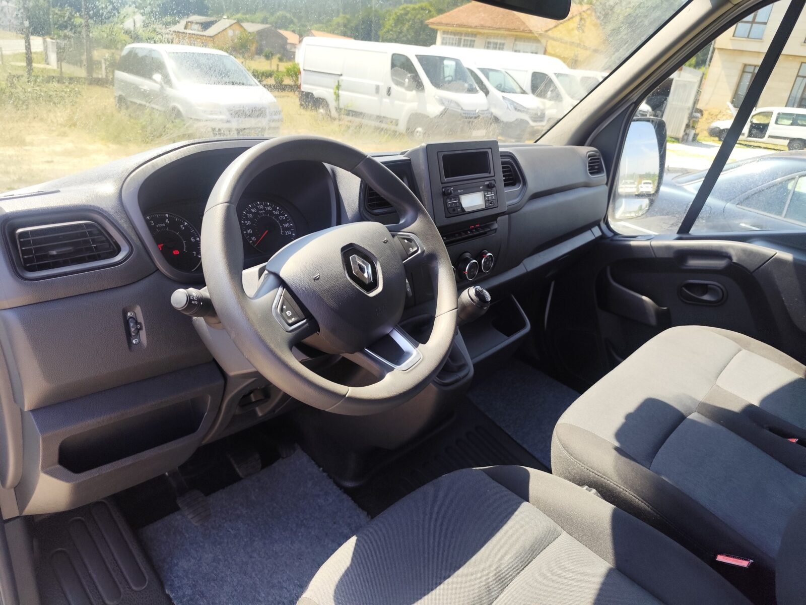 RENAULT MASTER 2.3 DCI L2H2